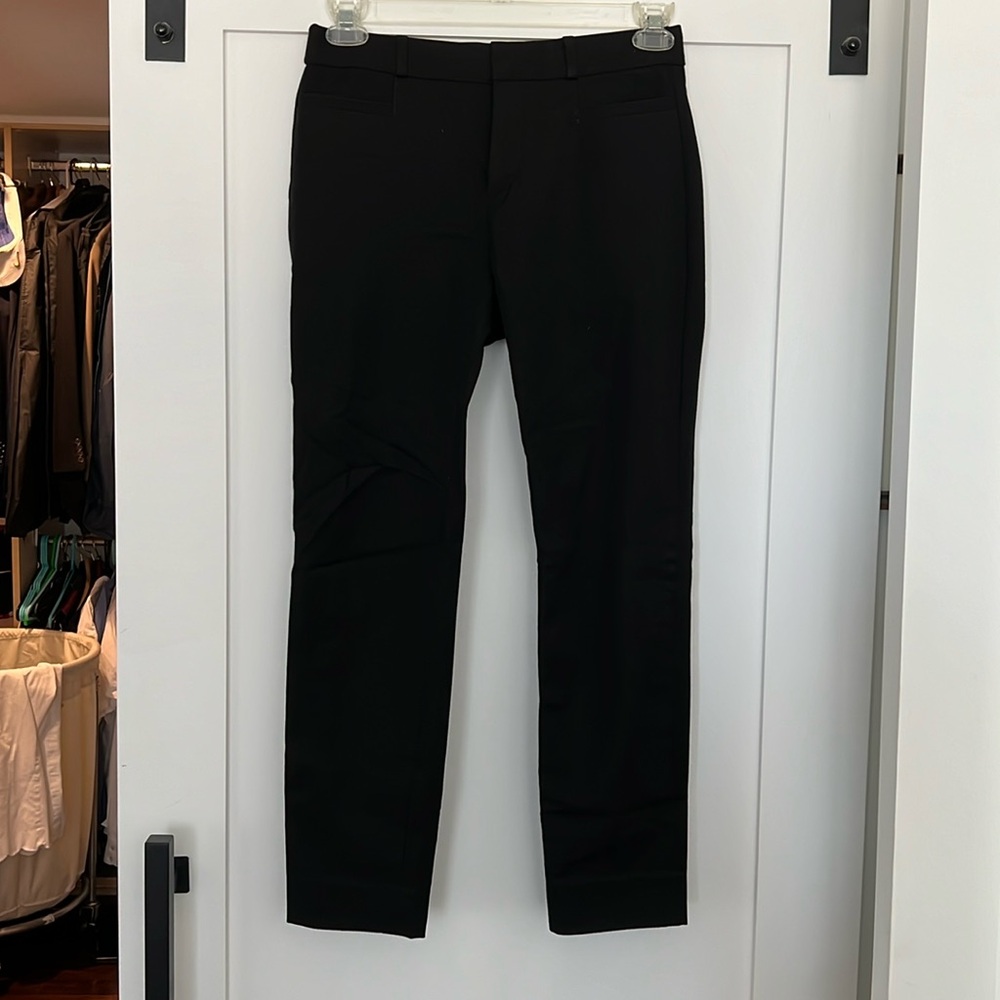 Worn only a few times in excellent condition